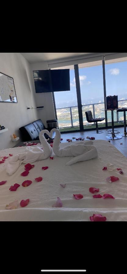 マイアミLuxury Brickell Studioアパートメント エクステリア 写真